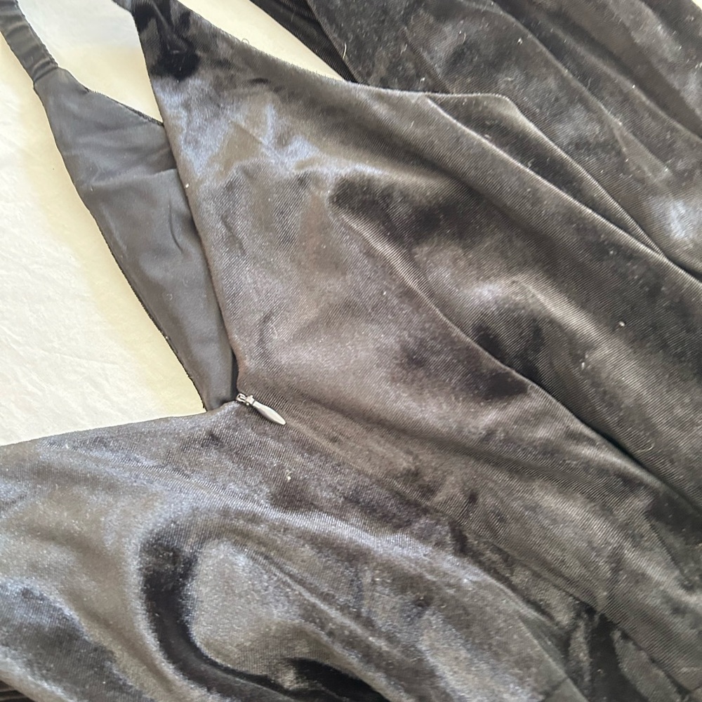☀️3/$25 Banana Republic Black Velvet Jumpsuit Sz 6p petite 6 tie waist - Picture 7 of 7